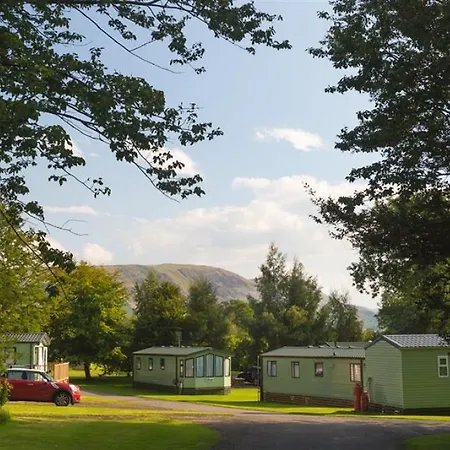 Waterfoot - M.v Lady Wakefield * Dacre (Cumbria)